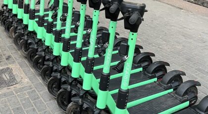 بدء خدمة نقل الأفرا بالاسكوتر الكهربائية رسمياً في الجيزة