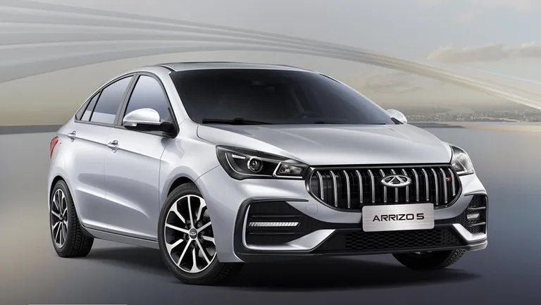 جي بي أوتو تكمل تخفيضاتها بسيارة “شيري أريزو 5”