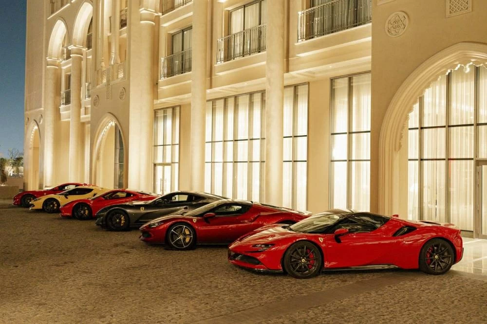 طرح “فيراري 12Cilindri” الرياضية لأول مرة في مصر