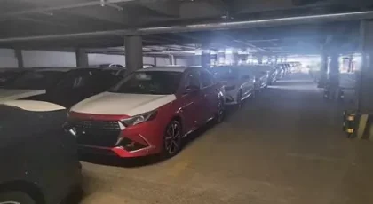 صور لشحن سيارات كايي E5 السيدان الجديدة لمصر