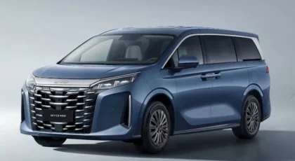 بسعر 3.3 مليون جنيه .. عرض BYD M9 بمصر