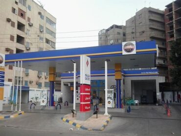 رئيس الوزراء يؤكد عودة نظام مراجعة أسعار البنزين والسولار كل 3 شهور
